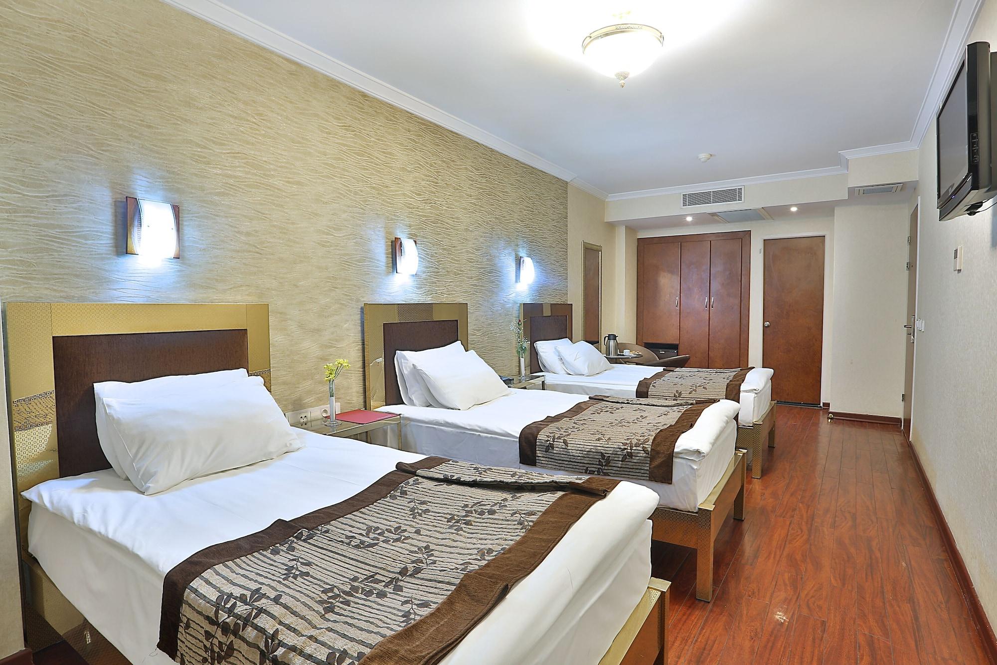 Grand Madrid Hotel 이스탄불 외부 사진