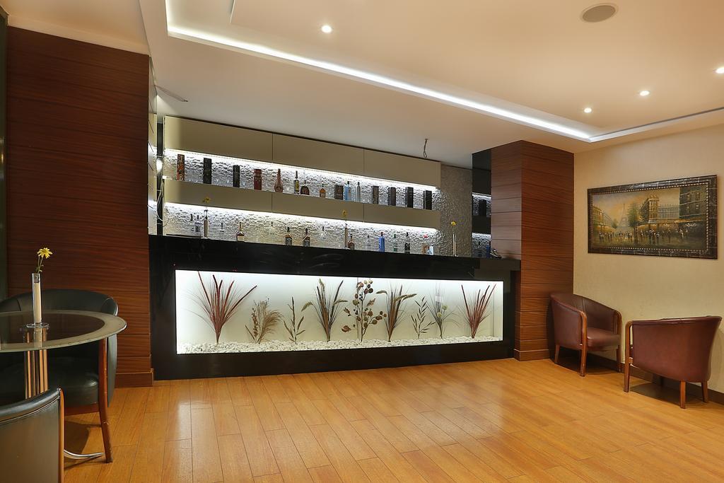 Grand Madrid Hotel 이스탄불 외부 사진