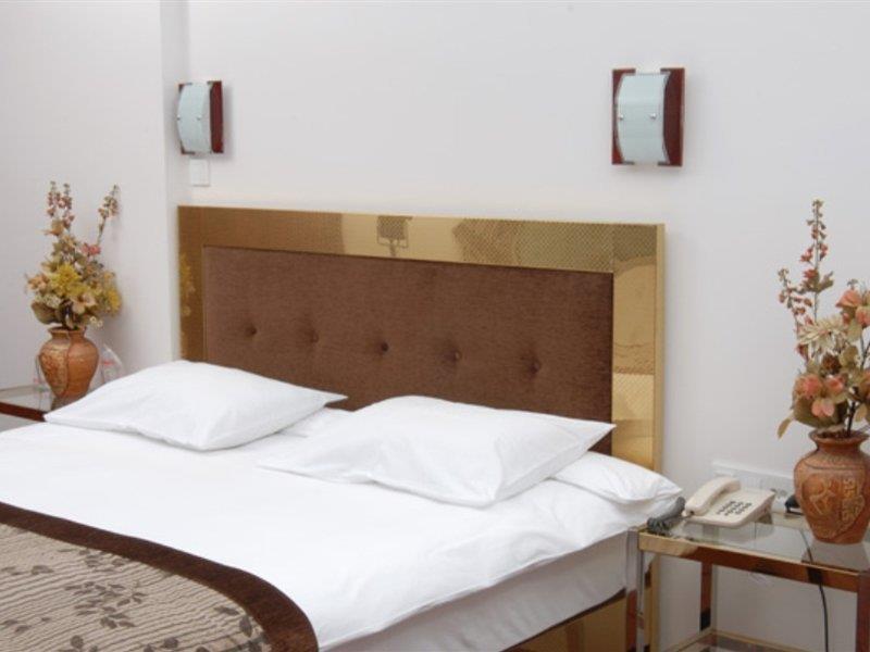 Grand Madrid Hotel 이스탄불 외부 사진