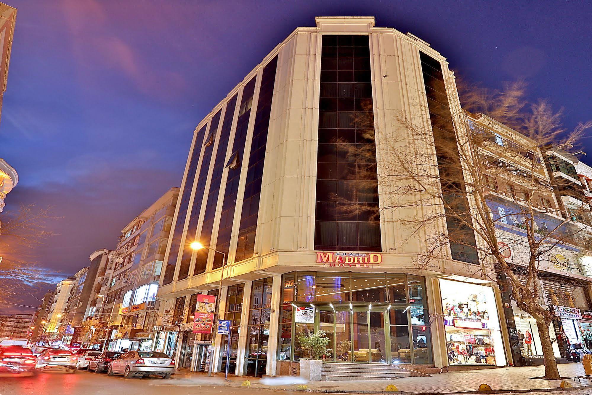 Grand Madrid Hotel 이스탄불 외부 사진